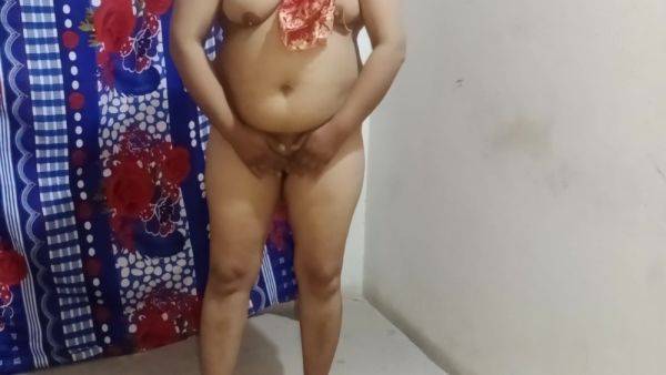 Sali Ki Sexy Video Banani Ka Maja Agaya Bhoot Mushkil Se Milti Hi Hot Fukinge Boy Friend With Father In-law And Devar Bhabhi - desi-porntube.com on pornogates.com