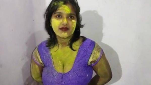 Devar Bhabhi - Indian Holi Sex Hindi Audio - desi-porntube.com on pornogates.com