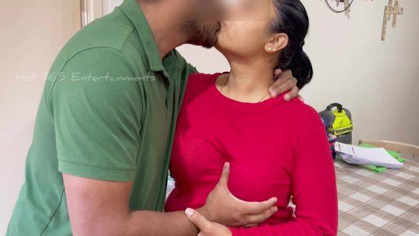 Stepdaughter - Romantic Deep Kissing, Handjob And Nipple Play With Horny Indian - desi-porntube.com on pornogates.com