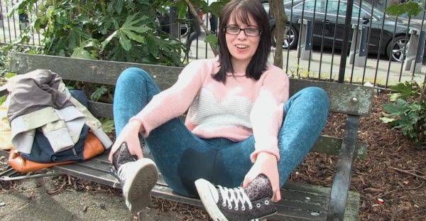 Nerdy amateur pees on herself in public and shares unique angles - alphaporno.com on pornogates.com