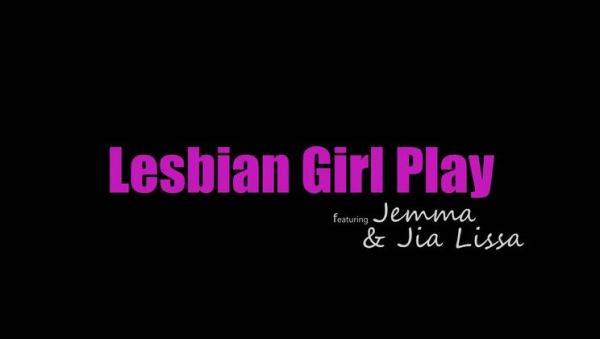 Lesbian Girl Play - S17:E6 - porntry.com on pornogates.com