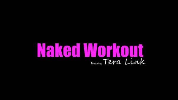 Naked Workout - S16:E7 - porntry.com on pornogates.com